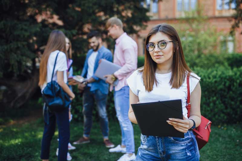 تركيبات تجميلية للعناية بالبشرة الجافة